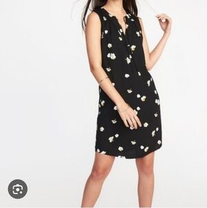 Summer Dress , Old Navy Black and White Floral Mini Dress